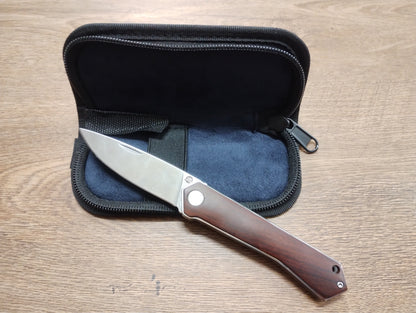 Nóż składany kieszonkowy ze stali nierdzewnej z rękojeścią z drewna sandałowego