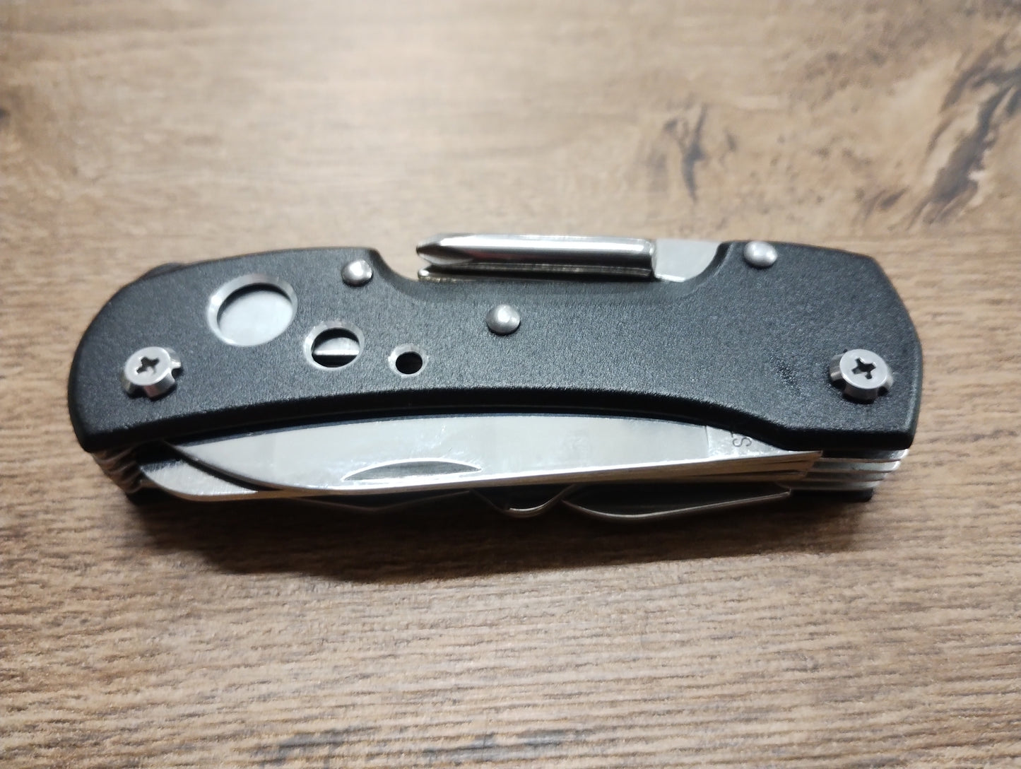 Wielofunkcyjny scyzoryk turystyczny multitool EDC 11w1 stal nierdzewna czarny