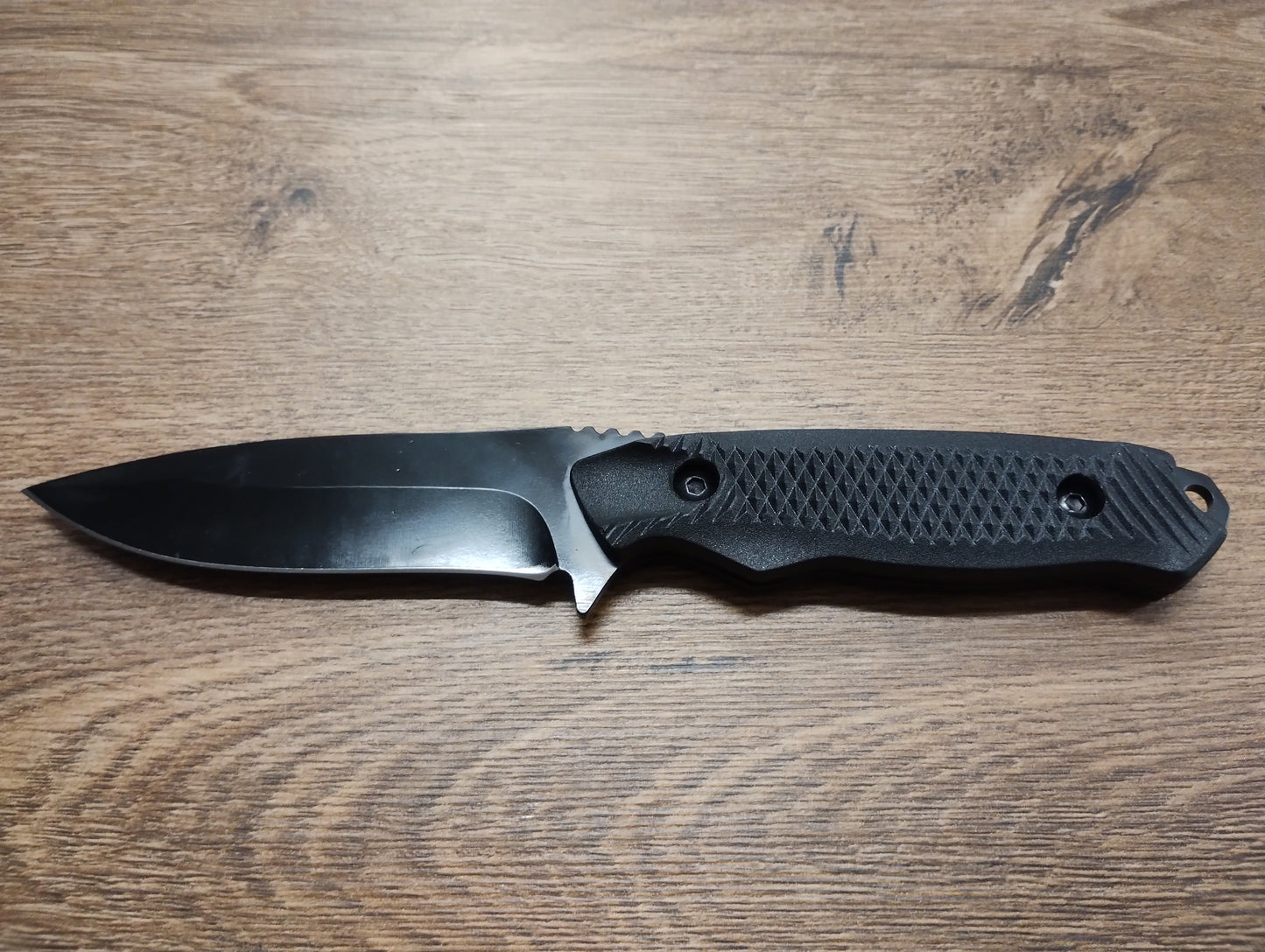 Nóż taktyczny z ostrzem stałym ze stali nierdzewnej – 20 cm