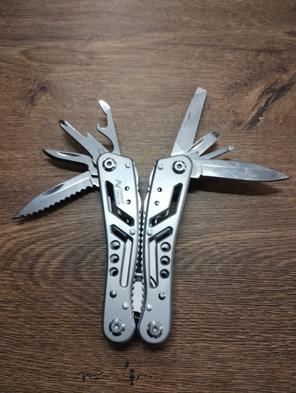 Multitool 24w1 – stal nierdzewna 420 z zestawem bitów i etui
