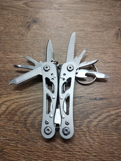 Multitool kieszonkowy 12w1 – kompaktowe szczypce wielofunkcyjne + pokrowiec