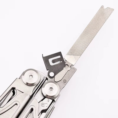 Multitool Full Set Silver – narzędzie 30w1 ze stali nierdzewnej w etui