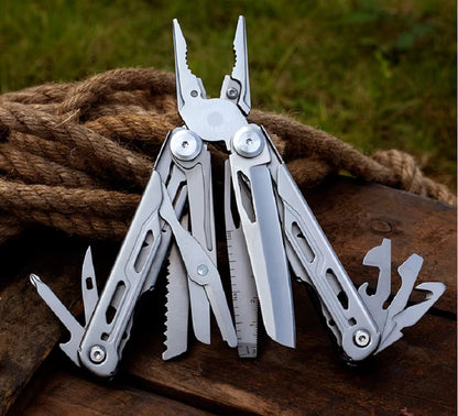 Wielofunkcyjny Multitool Survivalowy z 16 Narzędziami – Stal Nierdzewna